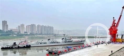 166舰停驻重庆九龙坡建设码头 舰艇陈列馆正式对外开放-上游新闻 汇聚向上的力量