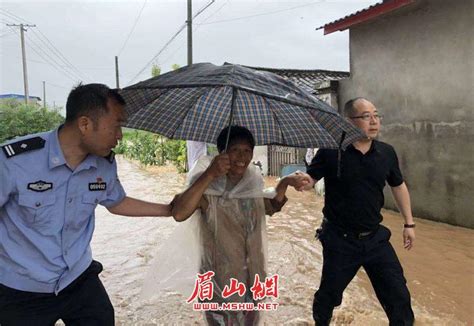 浙江杭州富阳暴雨引发洪水，致5人身亡2人失联，当地多部门正展开搜救