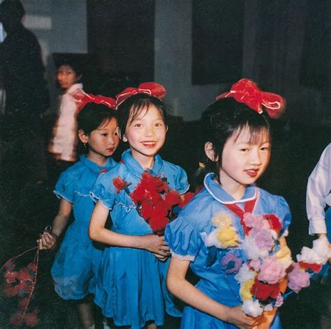 《你好小朋友》：日本摄影师镜头下的80年代中国童年_澎湃新闻-The Paper