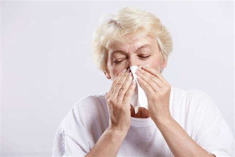 容易感冒咳嗽怎么回事 冬天容易感冒咳嗽怎么回事- 育儿指南