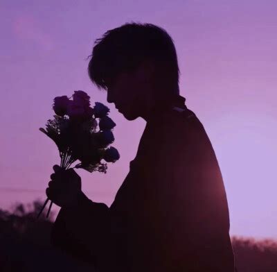 非主流头像唯美男