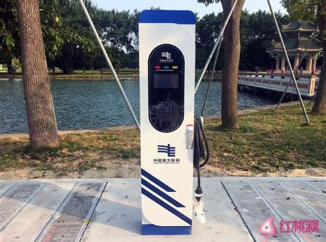 潮州新能源汽车号牌正式启用 充电桩已安装落地_新浪广东_新浪网