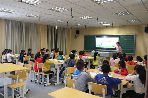 高效课堂，情境教学_成都棠湖外国语学校[ www.tangwai.com ]