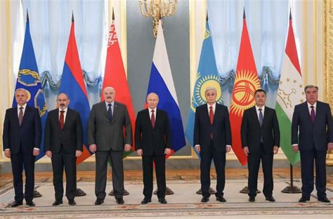 集体安全条约组织成立20周年，成员国领导人齐聚莫斯科；《联合声明》重申愿与北约建立务实合作