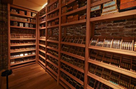 商业型雪茄房-美晶雪茄房-美晶恒温酒柜|整体酒窖设计|美晶雪茄柜|雪茄房