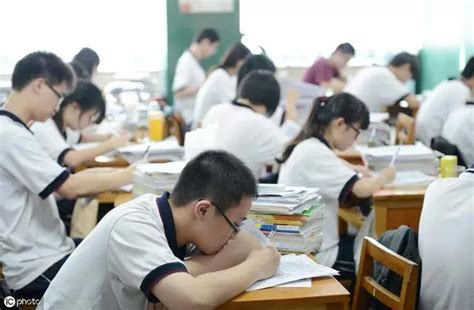 北京2020年普通高中招生规模6万人，部分优质高中可跨区招生 | 每经网