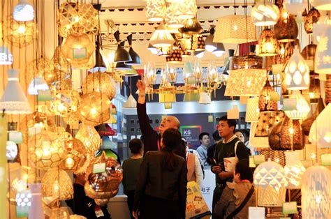 The 24th Guzhen Lighting Fair Kicks off to Offer Global Buyers a Feast ...