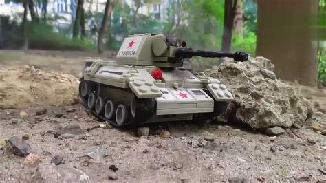 二战中称霸战场的德军虎式坦克VS苏军T34坦克，谁才是坦克中的王者_腾讯视频