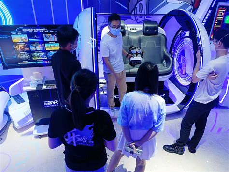 开一家VR体验店前景如何 (vr体验馆前景分析图片)-北京四度科技有限公司