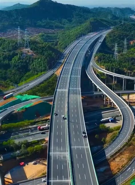 广州从化至清远连州高速公路项目荣获广东省建设工程优质奖