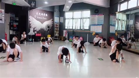 儿童舞蹈教学《孤勇者》，少儿舞蹈_腾讯视频
