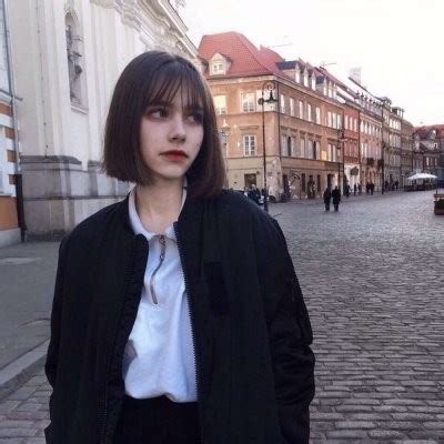 头像欧美女生复古风图文
