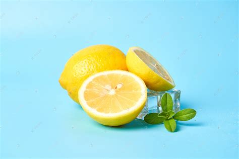 青柠檬有9大好处，怎么泡水喝最好，与黄柠檬比哪个美白效果好？__凤凰网
