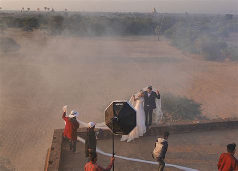 完整的婚纱摄影培训系统(1-8套合集) AZ婚纱摄影指南