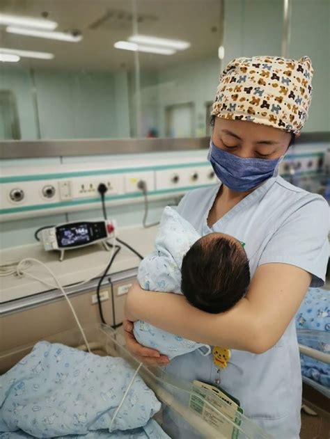 新年前六天，上海2100多个“金猪宝宝”出生！守护与见证最珍贵的全家福！ - 周到上海