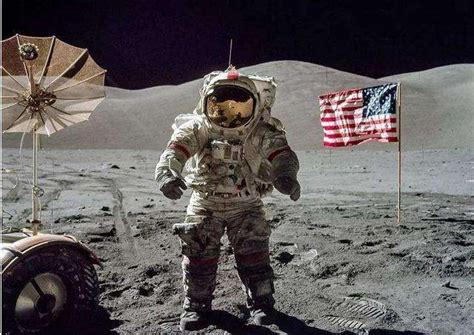 1972年12月11日阿波罗17号宇航员登上月球 - 历史上的今天