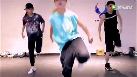 民族舞独舞《天边》简单易学蒙古族舞蹈视频