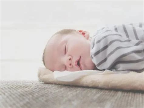 3个月婴儿厌奶期的表现（宝宝出现这3种症状）-幼儿百科-魔术铺
