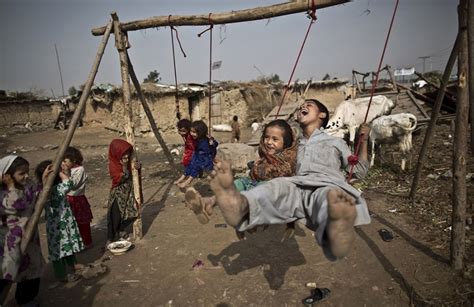 纪实：美联社记者记录巴基斯坦贫民窟_旅游摄影-蜂鸟网