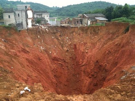 边坡塌方的原因及其处理方法-四川共拓岩土科技股份有限公司
