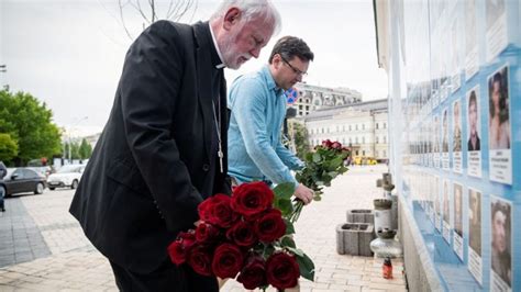 加拉格尔总主教访乌克兰：我遇见一个受伤却勇敢的人民，须以对话促和平 - 万有真原