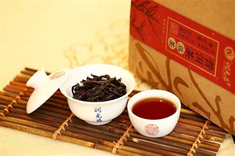 普洱饼茶和普洱散茶哪个好 有什么区别-润元昌茶业