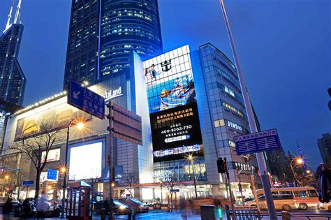 上海来福士广场 - 热门商圈 -上海市文旅推广网-上海市文化和旅游局 提供专业文化和旅游及会展信息资讯
