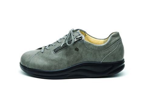 2982_604285 | 横浜・平塚の足に良い健康靴・オーダーインソール（中敷）・オーダー靴 | ドイツ足の健康館 赤い靴