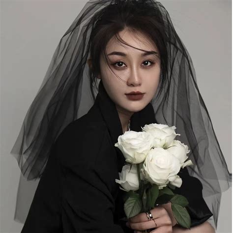 黑色头纱头像图片