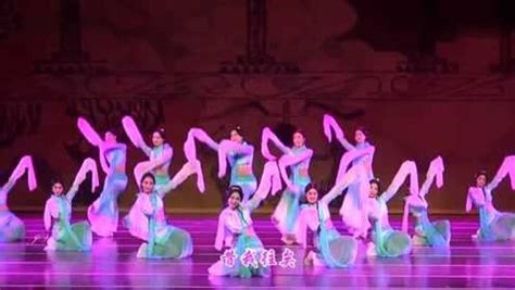 《采薇舞》 中国歌剧舞剧院现场版，这舞蹈太美了！