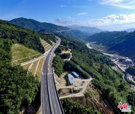 【公告】关于杭瑞高速公路贵州省遵义境内调整限速值的公告_搜狐汽车_搜狐网