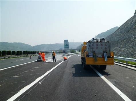 公路养护网：道路绿化养护作业及安全知识要点，建议收藏备用_人员
