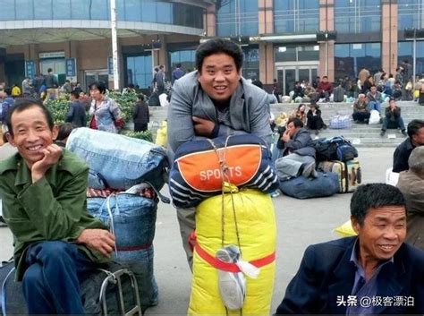 六成人口是外来打工者，看北京这个城中村如何打响“防疫战”