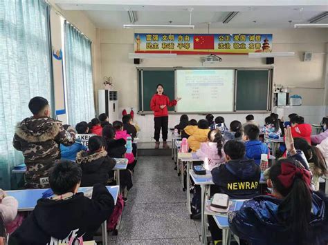 谈固小学教师团走进我校小学六年级语文课堂-北京外国语大学附属外国语学校