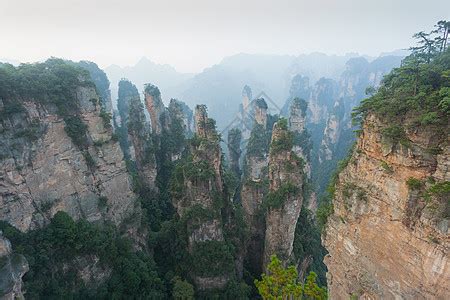 张家界最迷人的景区之一，康熙皇帝曾来了都感慨万分，流连忘返！|张家界|天子山|十里画廊_新浪新闻