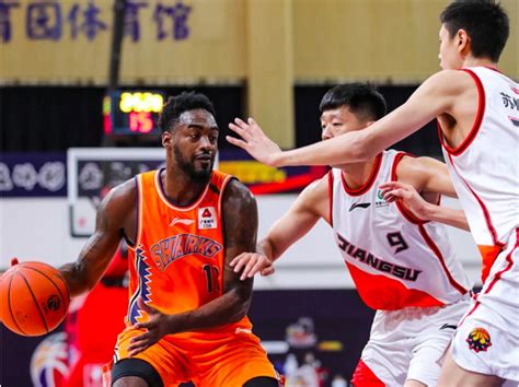 喜讯！细数历届中国男篮队长，郭艾伦成为历史第二人