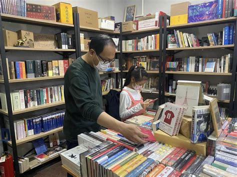 这家5年“无人”卖书的书店，“香”在哪？ - 华声在线