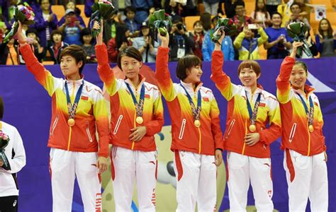 亚运乒乓球女团决赛 中国队3-1胜日本夺三连冠|丁宁|福原爱_凤凰体育