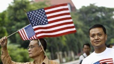 美国纽约民众集会反对歧视亚裔 - 封面新闻