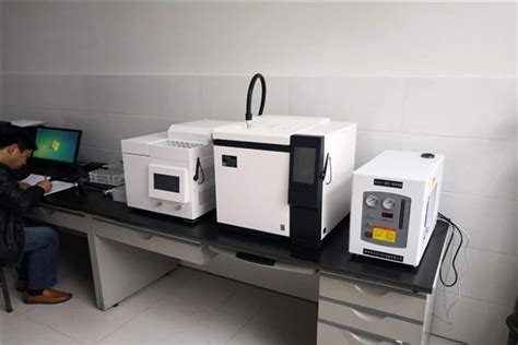 云南GC-7960T高效液相色谱仪厂家-滕州市艾伦分析仪器有限公司