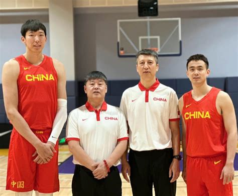中国男篮在京集结 周琦领衔主力队员悉数亮相_新体育网