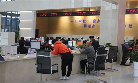 红河州市场监督管理局局长向爱武赴广州深圳开展招商引资活动