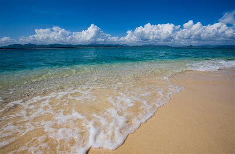 「三亚必去景点——蜈支洲岛」 拥抱Tiffany蓝的清澈海水 - 知乎