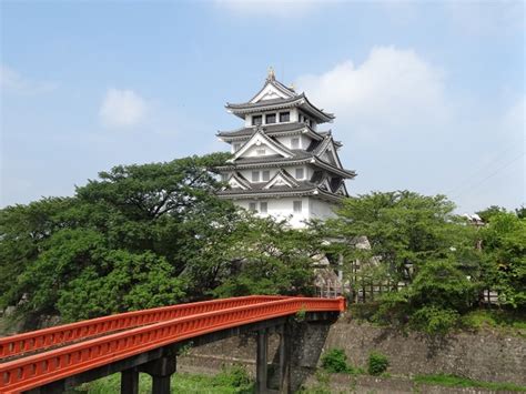 Castle - Ishigakiyama Ichiya Castle | Japan Reference