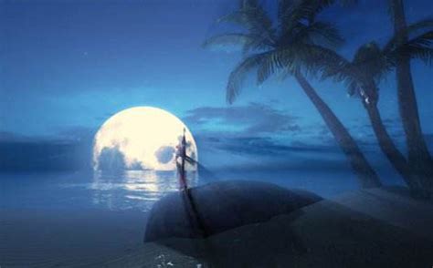 海上生明月，天涯共此时。今夜，你在和________一起赏月
