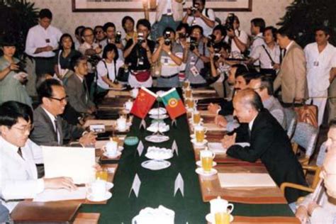 历史上的今天4月13日_1987年中国与葡萄牙政府在北京签署《中葡联合声明》，协议将澳门治权于1999年12月20日交还中国。