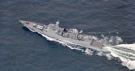 场面十分罕见，中国一艘神盾舰现身英吉利海峡，这才是大国力量_手机新浪网