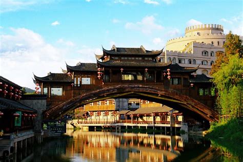 广州必去的十大旅游景点推荐- 广州本地宝