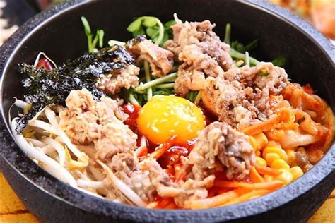 新鲜的韩式料理高清图片下载-正版图片600732540-摄图网