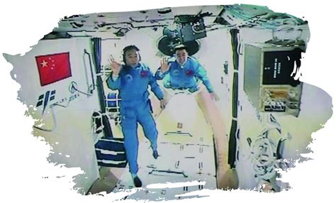 第七个中国航天日 回望历任航天员“巡天”飒爽英姿_新浪图片